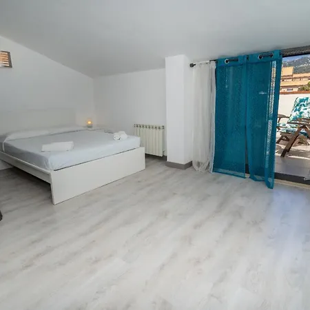 Op Homeholidaysrentals Meli - Costa Barcelona Διαμέρισμα Καλέλα