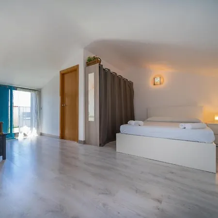 Op Homeholidaysrentals Meli - Costa Barcelona Διαμέρισμα Καλέλα